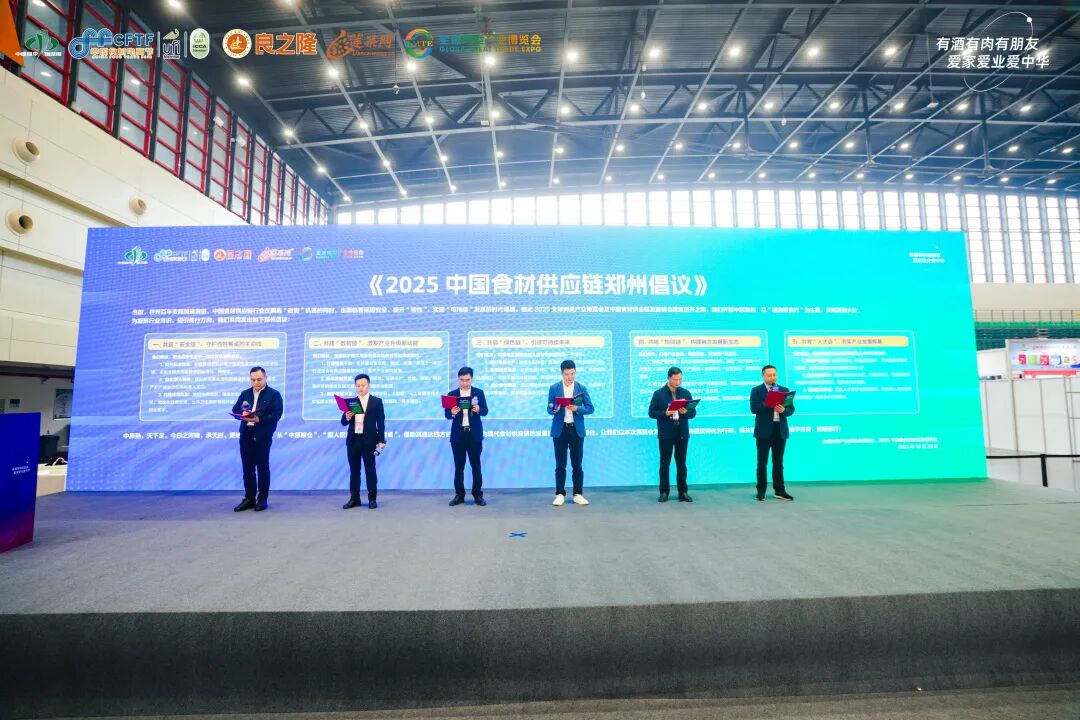 DSC08415-opq4073996325 (1).jpg DSC08415-opq4073996325 (1).jpg